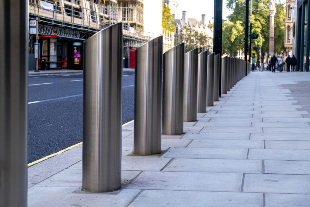 driveway bollards